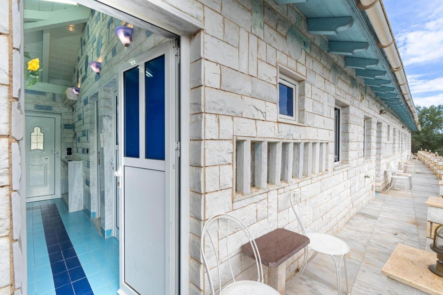 Paco'S Resort Holiday Flats Gaios Exterior photo